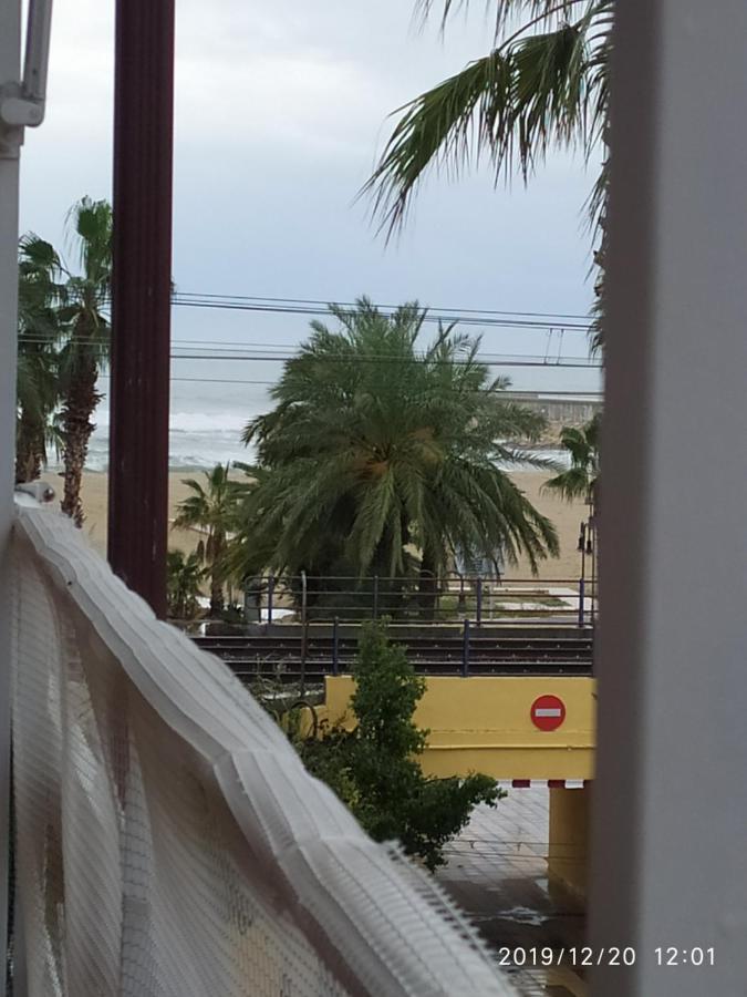 Encantador Apartamento Frente A La Playa De Bara Roda de Bará Exterior foto
