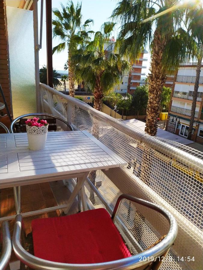 Encantador Apartamento Frente A La Playa De Bara Roda de Bará Exterior foto